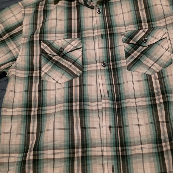 Airwalk Boy's Plaid Shirt Size 14-16 - Picture 4 of 4